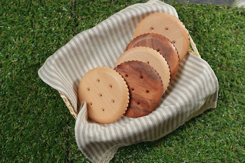 [Even balance beam joint product] biscuit coaster - Coasters - Wood Brown