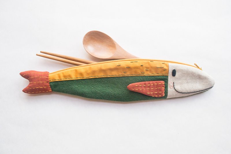Travelling Tuna cutlery pouch - 森 - 其他 - 棉．麻 多色