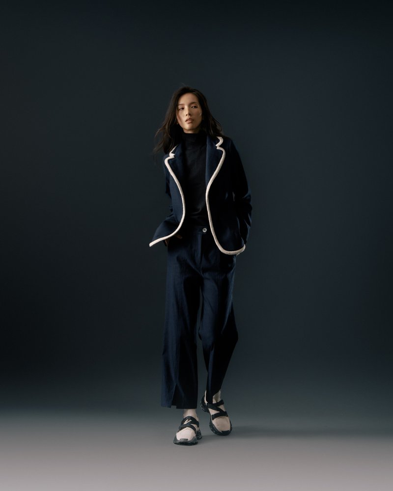 UUIN_沉穩藍開衩九分直筒褲 - 女長褲 - 棉．麻 藍色
