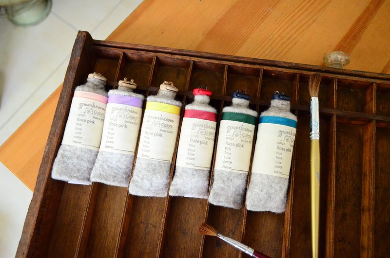 gphome mini paint key case - Keychains - Wool Multicolor