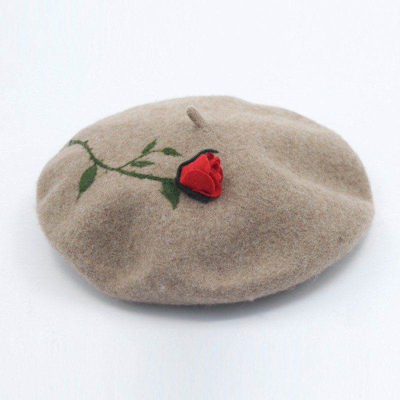Ke Ren original design hat female autumn and winter warmth handmade wool felt rose flower beret sweet and cute gift - Hats & Caps - Wool Multicolor
