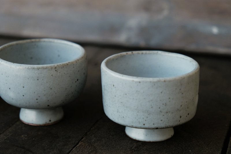 小陪 陶杯三兄弟 - 生活食器  陶器 高台 陶杯組 3入組 情人節 - 茶壺/茶杯/茶具 - 陶 灰色