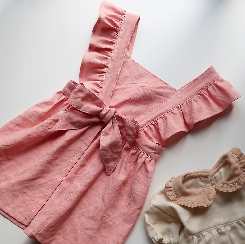 Handmade Linen dual-use children's petticoat / apron - เสื้อยืด - ผ้าฝ้าย/ผ้าลินิน สึชมพู