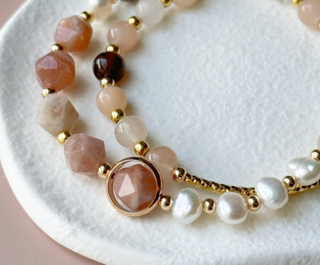 Amulet Positive Energy Healing Orange Moonstone Pearl Persian Gulf Agate  Red Aventurine Double Circle Bracelet - Shop keepitpetite Bracelets - Pinkoi