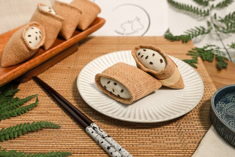 稻荷壽司 Inaho sushi   貓玩具 吊飾 家飾 兒童玩具 日料 - 貓/狗玩具 - 其他材質 多色
