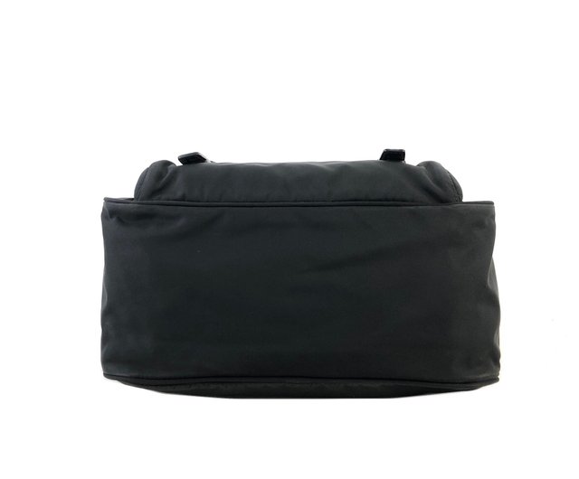 日本直送 名牌中古包 】PRADA プラダ トライアングルロゴ