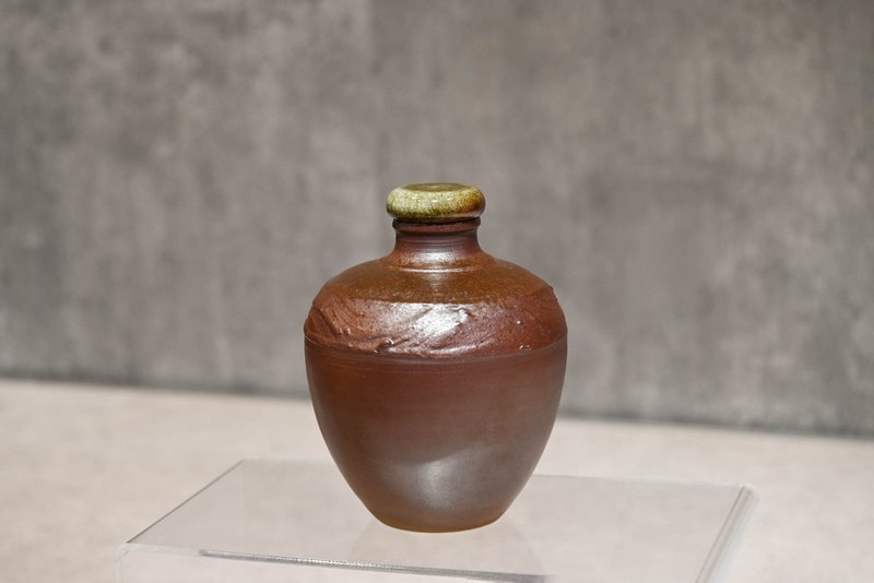 | 320cc | 柴燒酒甕 柴燒酒器 酒罐【臻麟陶藝】 - 茶壺/茶杯/茶具 - 陶 