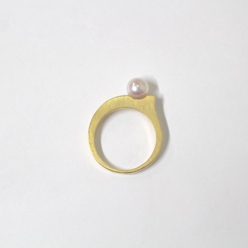 Akoya pearl drop ring Gold color - แหวนทั่วไป - เครื่องเพชรพลอย สีทอง