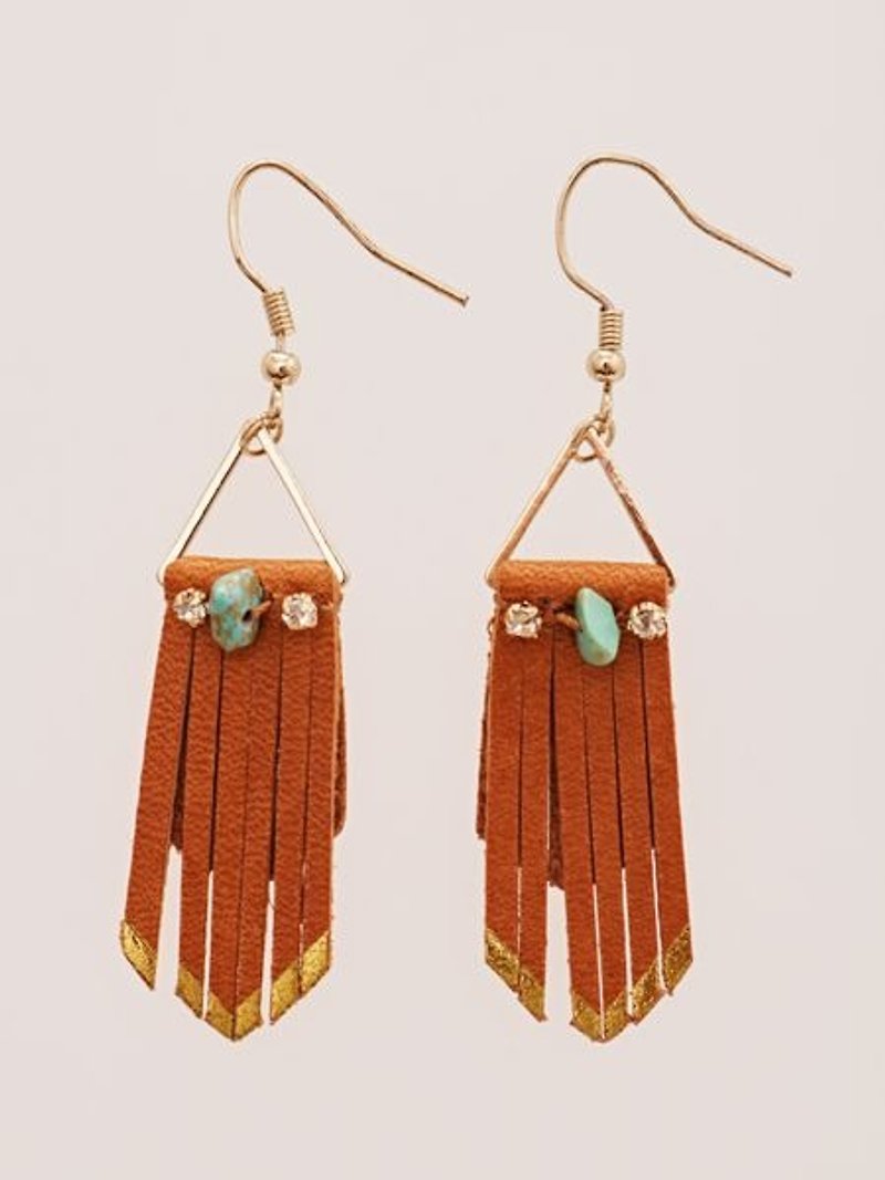 [Pre-order] ☼ ☼ gilt leather tassel earrings (two-color) - ต่างหู - หนังแท้ หลากหลายสี