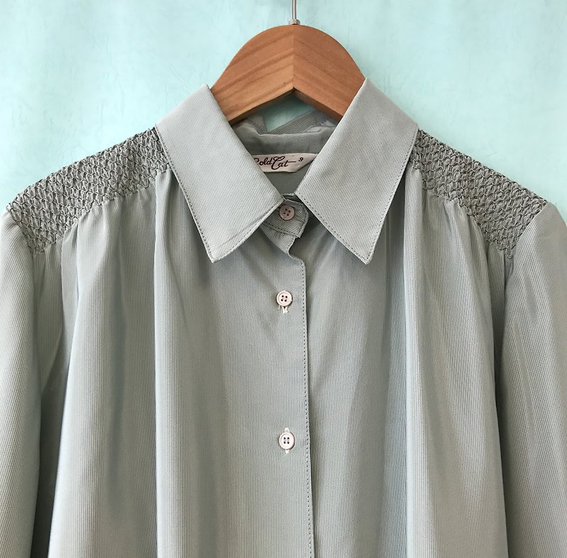 ... {acorn girl :: vintage jacket} gray green fine straight-line discount long-sleeved shirt - Women's Shirts - Polyester Green
