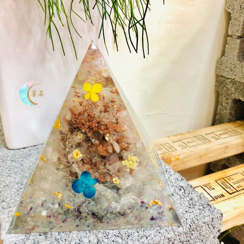 奧剛能量塔/送禮/開運招財/水晶療癒 - 擺飾/家飾品 - 半寶石 透明