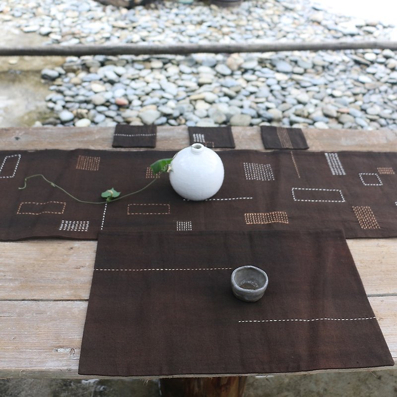 Yishanren | Retro Chinese handmade cloth yam dyed brown tea mat embroidery double-sided tea towel tablecloth coffee table cloth - Place Mats & Dining Décor - Cotton & Hemp 