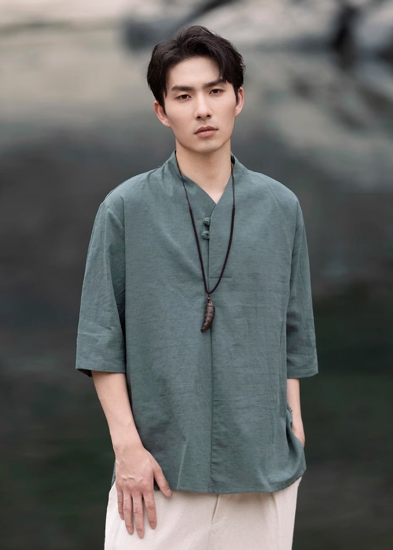 Poetry at this moment Chinese style V-neck short-sleeved shirt - Men's Shirts - Other Materials Multicolor