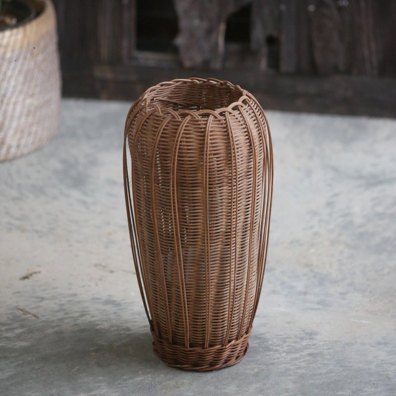 Antique rattan vase-shaped flower vessel directly exported from Japan - Pottery & Ceramics - Bamboo 