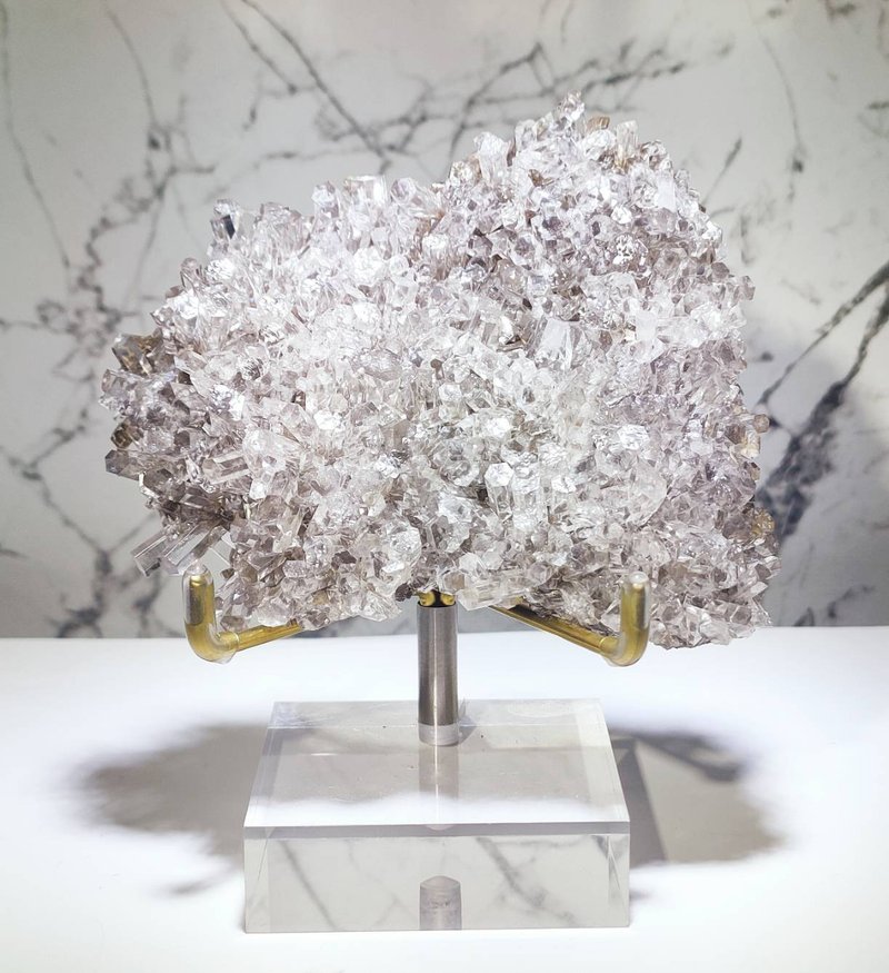【擺件】冰種七彩方解石 片狀標本A 附展示架 - 擺飾/家飾品 - 寶石 灰色