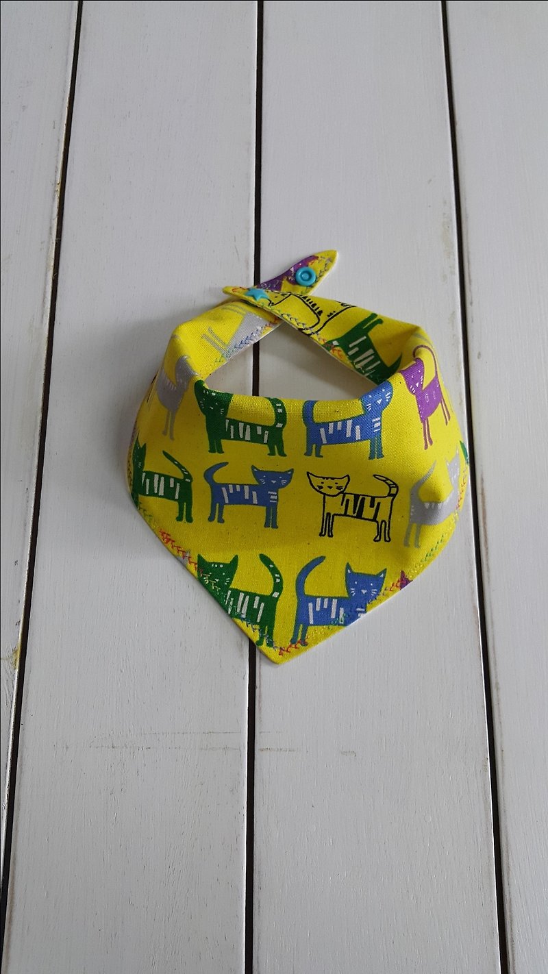 Crayon cat baby-sided triangle scarf / bibs [DM170301] - Bibs - Cotton & Hemp Yellow