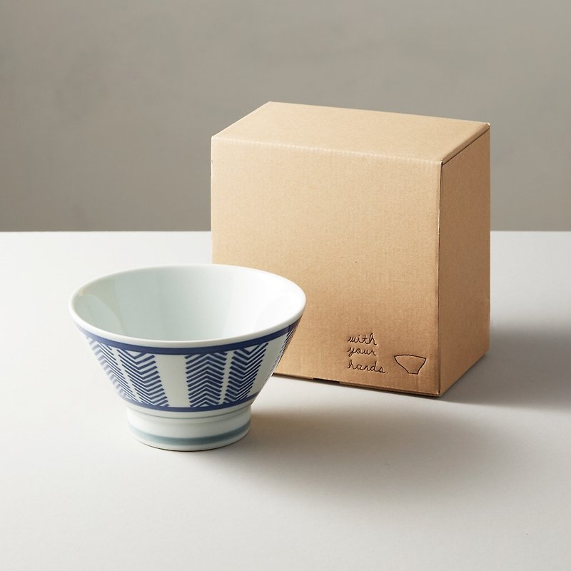 Ishimaru Hasamiyaki-Arrow Soup Bowl - Bowls - Porcelain White