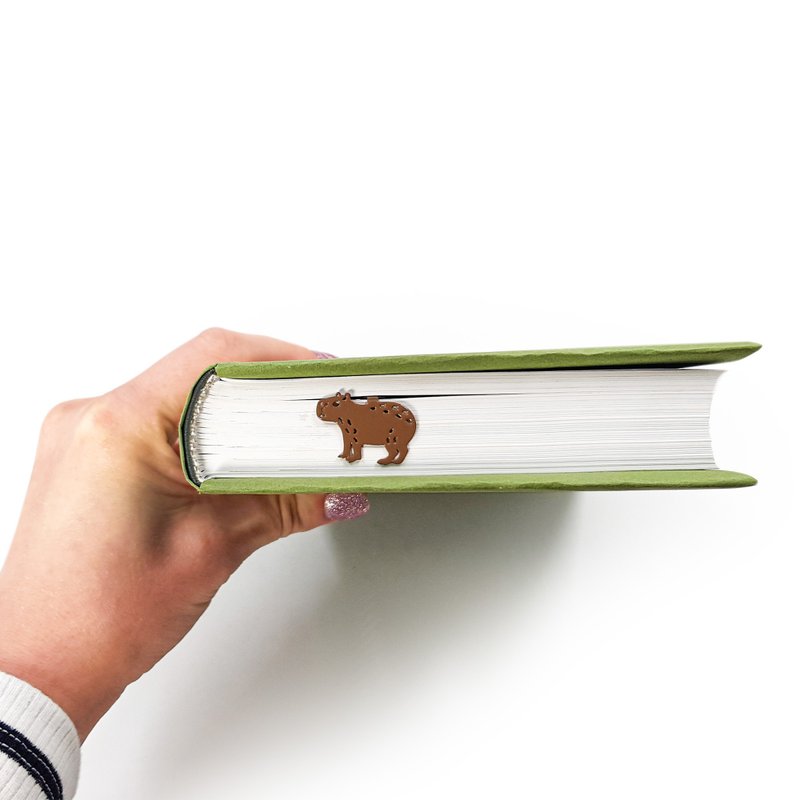 Bookmark Capybara | Small Bookish Gift for Book Lover - ที่คั่นหนังสือ - โลหะ สีนำ้ตาล