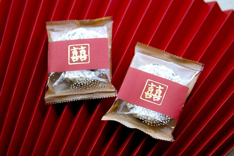 Wedding souvenirs, gilded with the word "囍", round rice-flavored seaweed popcorn cakes, vegetarian welcome candy - Snacks - Fresh Ingredients Red