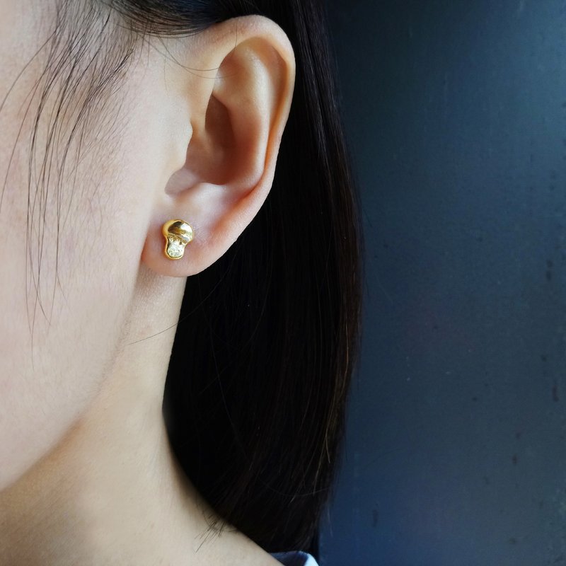mushroom earring k_香菇耳環 K金 限量 設計師 手作 訂製 珠寶 - 耳環/耳夾/耳骨夾 - 貴金屬 金色