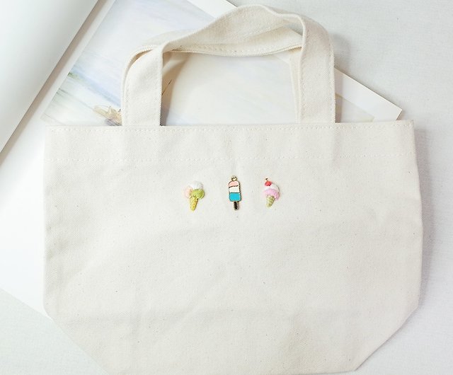 Animal #25 Dinosaur Family Escape Hand-embroidered Taiwan-made Cotton Canvas  Bag Tote Bag Environmental Protection - Shop forest33 | It's a wonderful  life. Handbags & Totes - Pinkoi