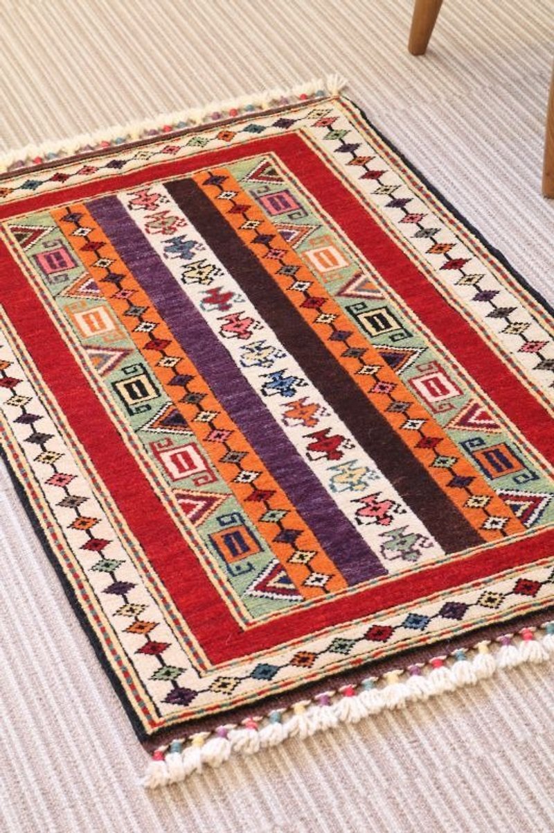 Teapot pattern Hand-woven carpet Point rug size Entrance mat Wool & plant dyeing 93 x 61 cm - พรมปูพื้น - วัสดุอื่นๆ สีแดง