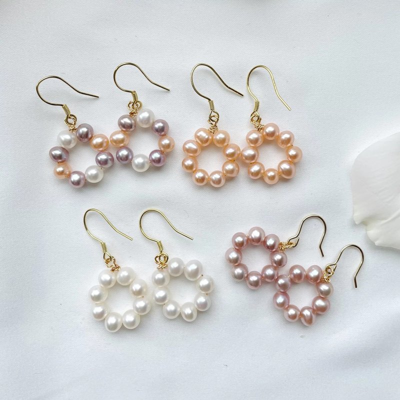 Smart donut natural pearl earrings - Earrings & Clip-ons - Pearl 