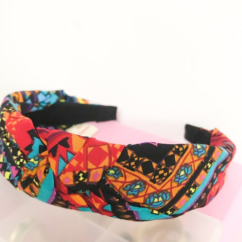 Salamander twist headband | Handmade African headwear | Pure African tribal colors | Fluffy and soft - ที่คาดผม - ผ้าฝ้าย/ผ้าลินิน 