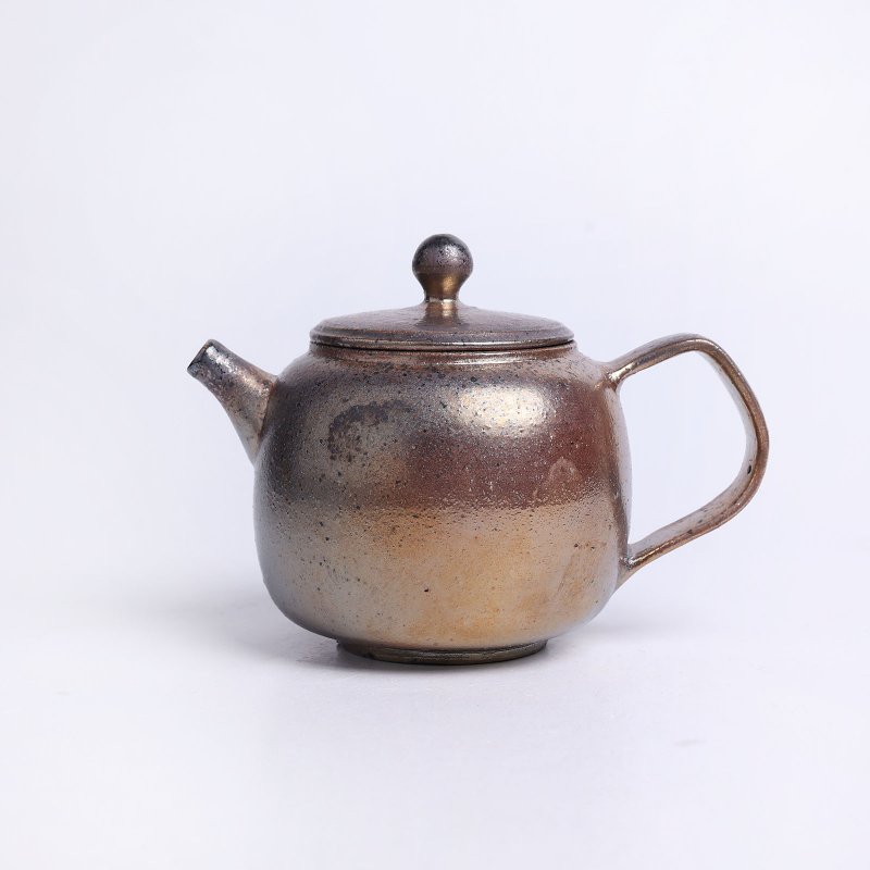 明芽窯 l 柴燒金彩方把後手壺 - 茶壺/茶杯/茶具 - 陶 咖啡色