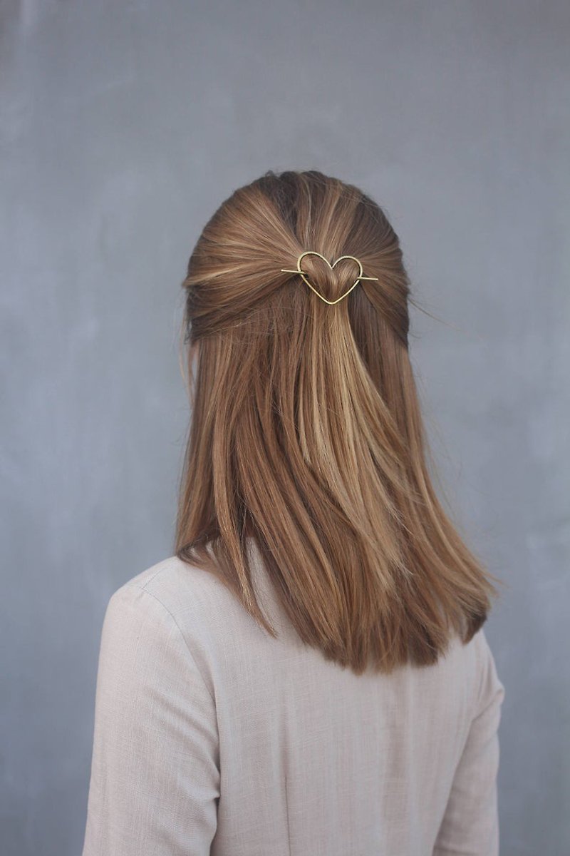 Heart hair clip heart hair accessory bridal hair pin bridesmaid gift - Hair Accessories - Copper & Brass Gold