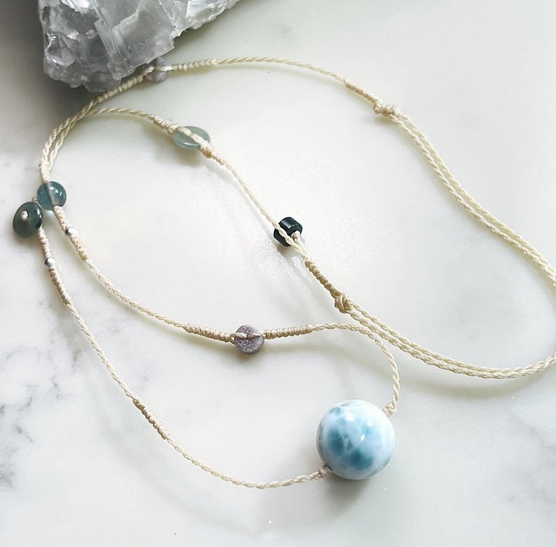Lalima sphere braided necklace - สร้อยคอ - เครื่องประดับพลอย สีน้ำเงิน