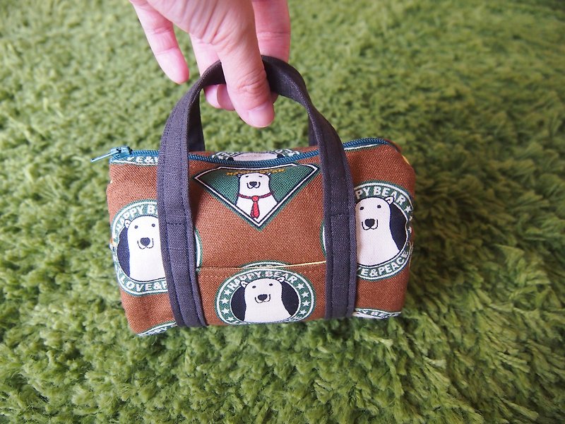 Polar bears brown - Boston modeling small cosmetic bag / Travel Pouch / Pencil / portable purse - กระเป๋าเครื่องสำอาง - ผ้าฝ้าย/ผ้าลินิน สีนำ้ตาล