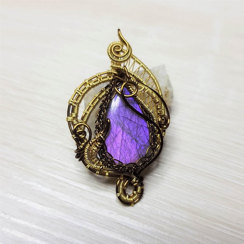 [Purple Flame] Purple Labradorite Copper Braided Pendant - Necklaces - Semi-Precious Stones 