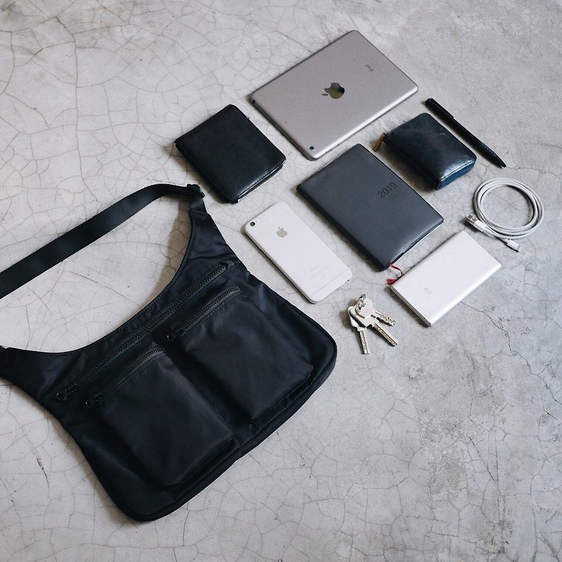 PeterPeter Multi Bag/ 4 Colours-Black - กระเป๋าแมสเซนเจอร์ - เส้นใยสังเคราะห์ สีดำ