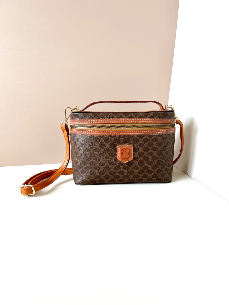 絕版古董包 Celine咖啡色老花Vanity盒子包 斜背包 側背包 單肩包 - 側背包/斜背包 - 人造皮革 咖啡色