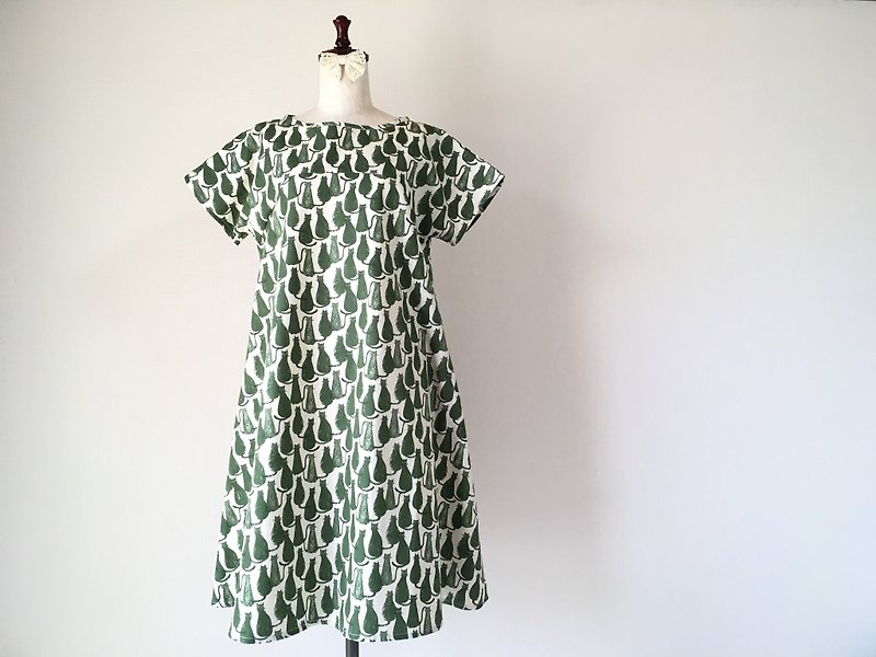 Cat pattern flare dress * Forest Green * short-sleeved - One Piece Dresses - Cotton & Hemp Green