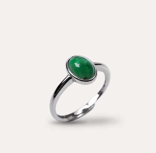 安的珠寶 AND Jewel AND 祖母綠 綠色 橢圓 6*8mm 戒指 蛻變系列 Ovalhalo 天然寶石
