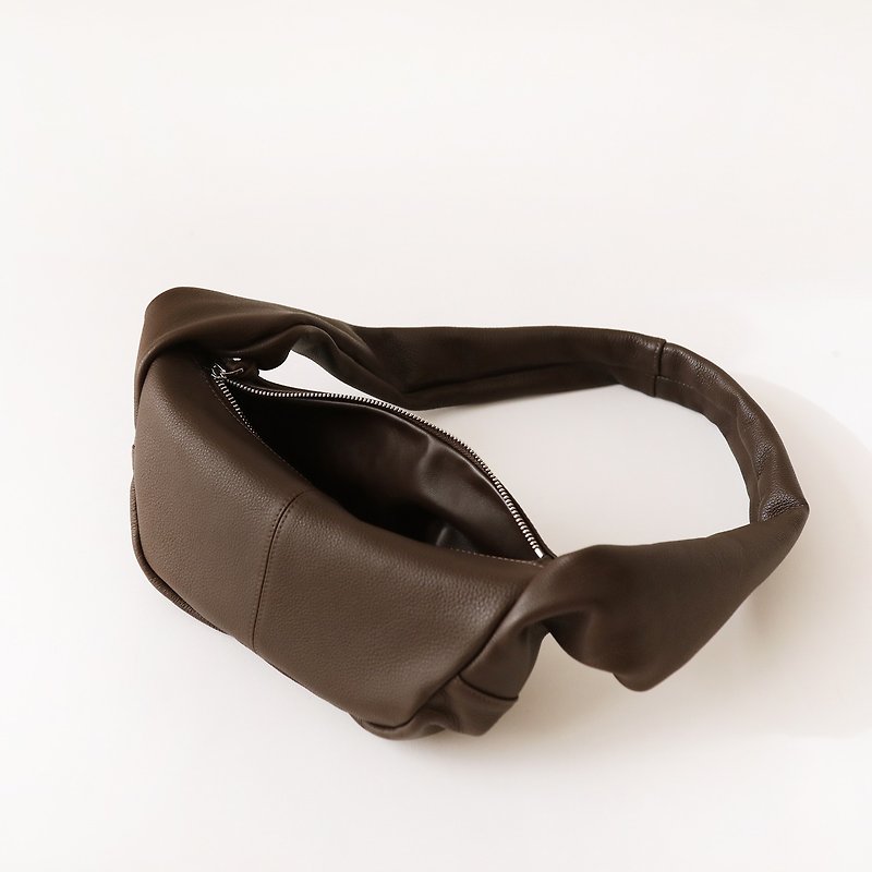 JOYDIVISION croissant genuine leather shoulder women's simple bag - Messenger Bags & Sling Bags - Genuine Leather Multicolor