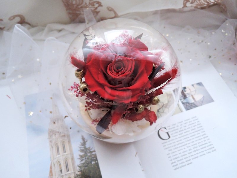 [Agarwood Rouge] No Withering Flowers/Eternal Life Rose Crystal Ball Night Light/Glass 盅/New Weddings/Confession - โคมไฟ - พืช/ดอกไม้ สีแดง