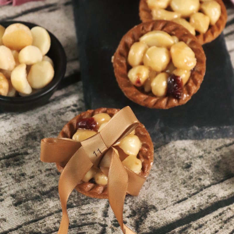 【Tainan Souvenir】A must-try classic original Hawaiian Bean Tower Gift Box A | 10pcs - Nuts - Fresh Ingredients Red