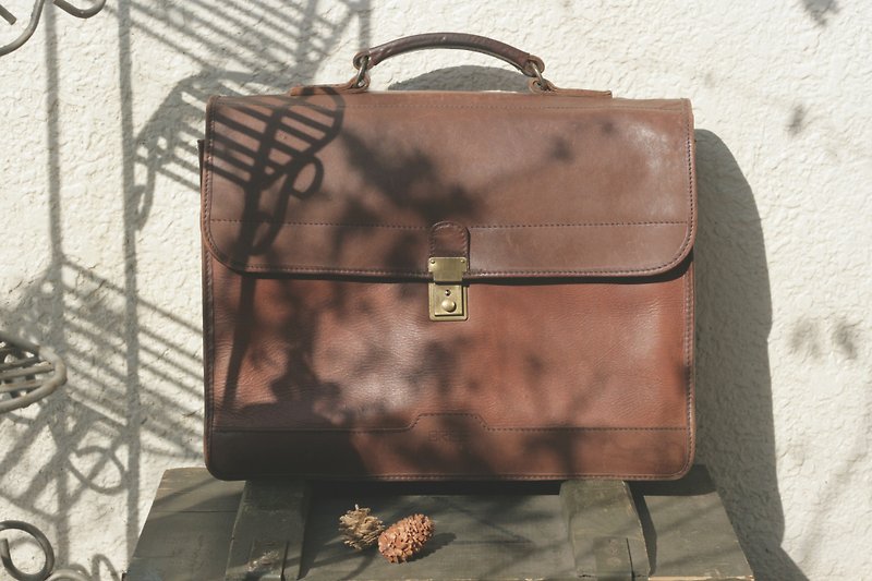 Leather bag _B043 - Briefcases & Doctor Bags - Genuine Leather Brown