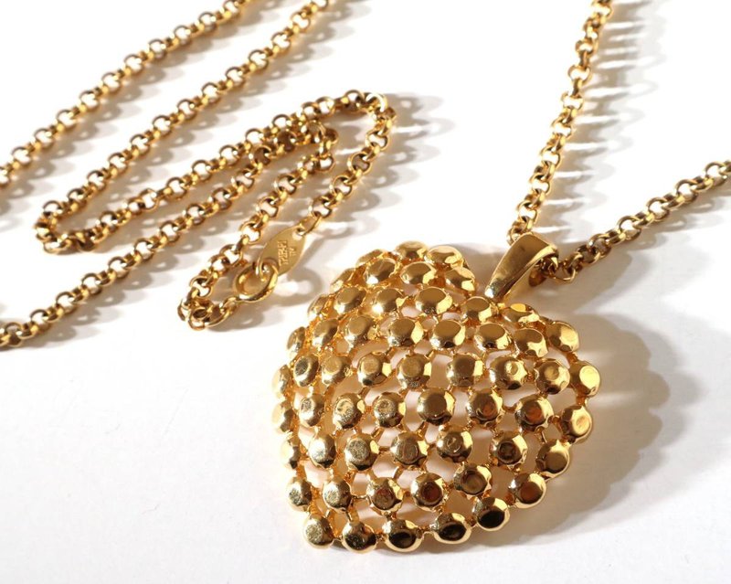 Trifari 70s vintage gold heart pendant necklace - 項鍊 - 其他金屬 金色