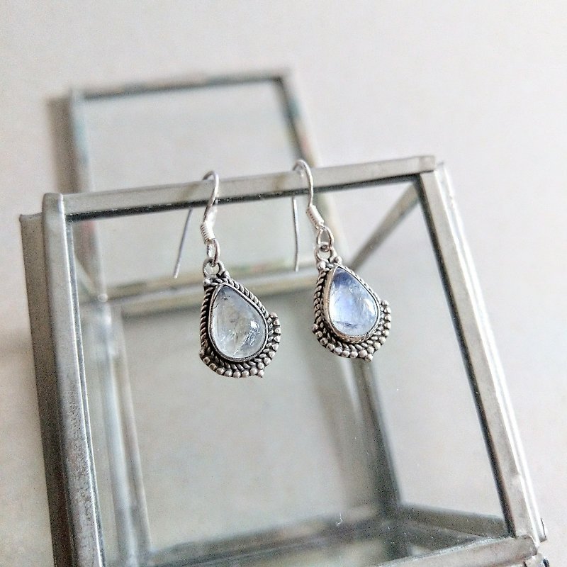 American Antique Jewelry | Vintage Clear Blue Moonstone Sterling Silver Ear Hook Earrings / Healing Lucky Stone - Earrings & Clip-ons - Crystal Silver