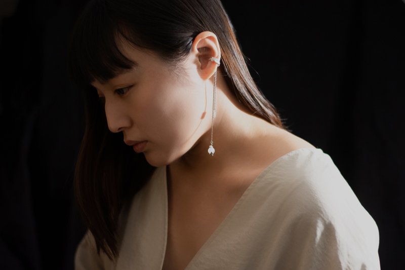 暗室原生 | Memory Ore 凝之石 純銀耳骨夾 - 耳環/耳夾/耳骨夾 - 純銀 銀色