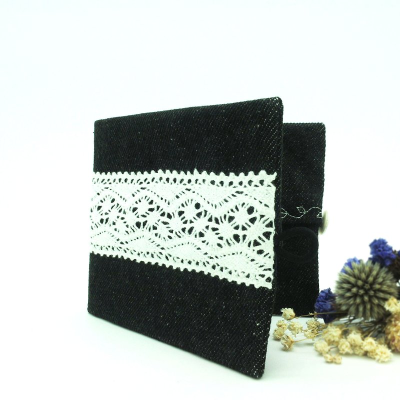 Handmade Lace Canvas Facial Tissue Double Inner Pouch Black - กล่องทิชชู่ - วัสดุอื่นๆ สีดำ