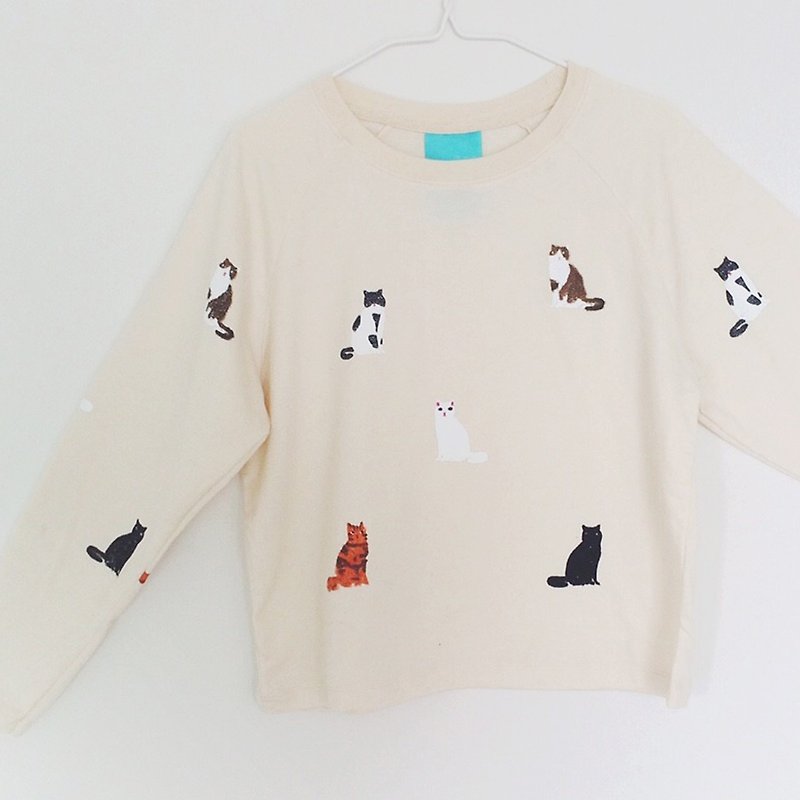 Cats Sit / Long sleeve Top-Calico - T 恤 - 棉．麻 白色