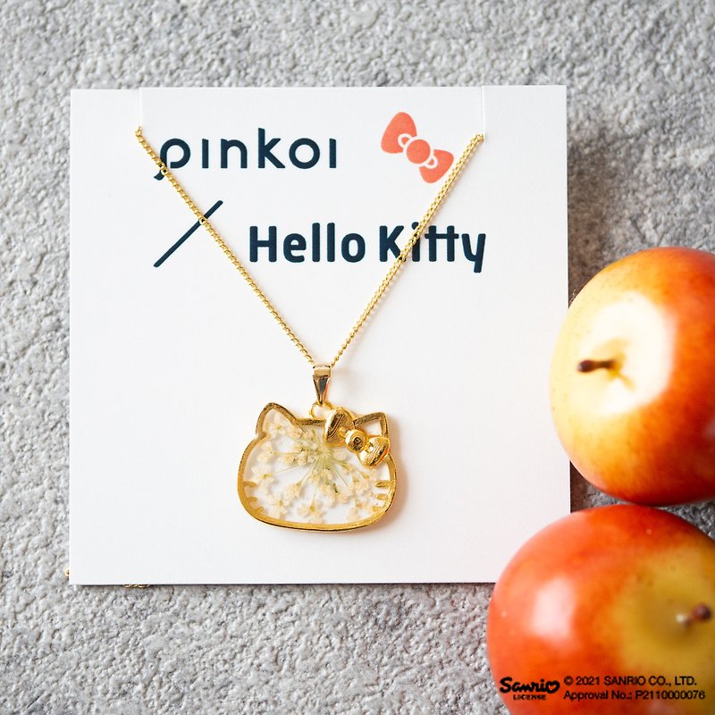 Pinkoi x Hello kitty limited collaboration item Kitty pressed flower necklace - Necklaces - Other Metals Gold