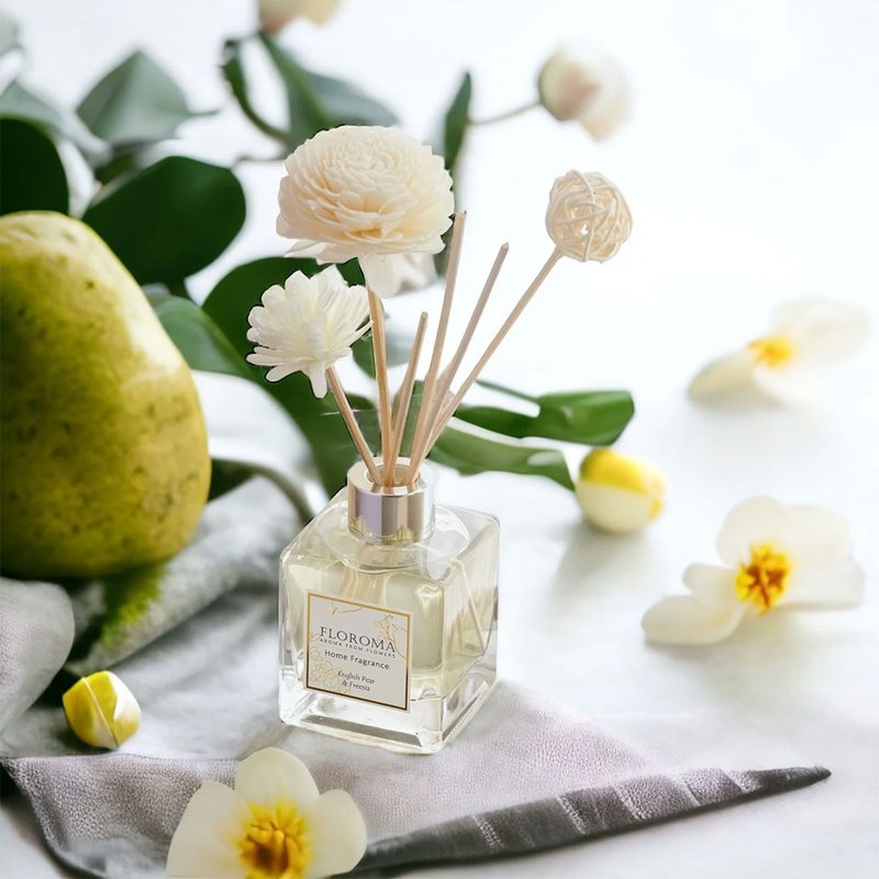 英國梨與小蒼蘭  English Pear and Freesia  室內擴香瓶 - 香氛/精油/擴香 - 其他材質 白色