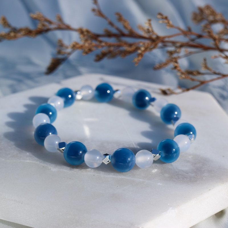 Candy Agate and White Agate Bracelet