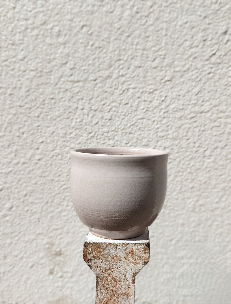 Soft and warm winter | slow warming handmade flower pottery - เซรามิก - ดินเผา 
